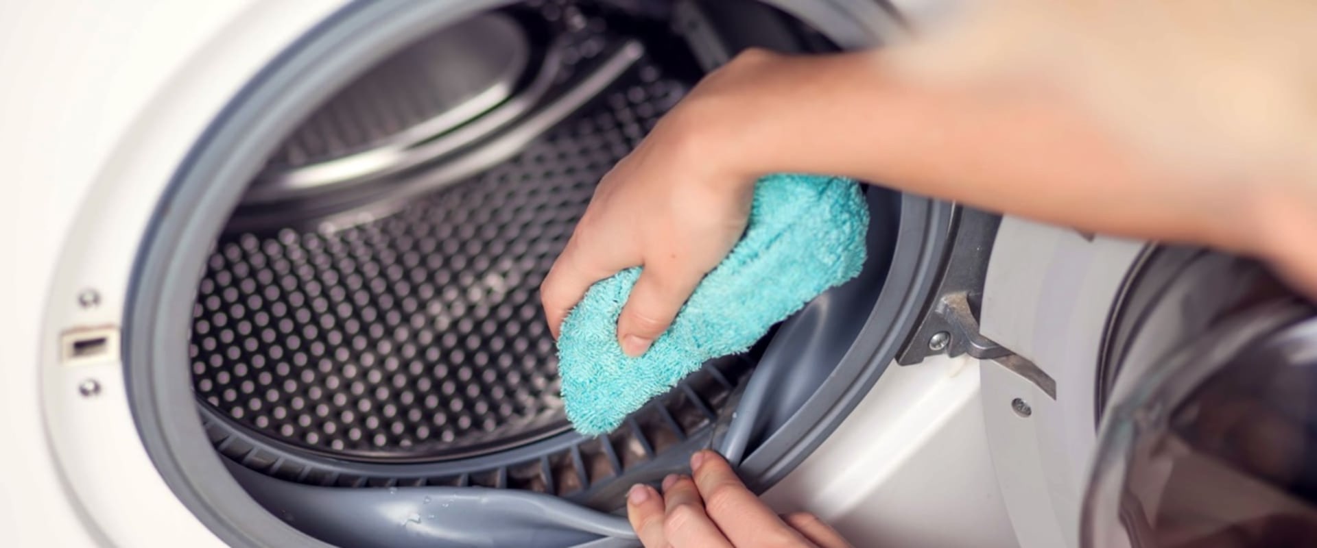 How to Effectively Remove Lint from Your Washing Machine's Drain Pump